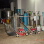 2005-02 Thailand Treating sophisticated 3.jpg