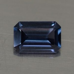 BlueSpinel eme cut 6.0x4.0mm 0.55cts sp410