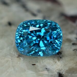 BlueZircon cush 8.2x6.4mm 3.62cts zn2294 SOLD