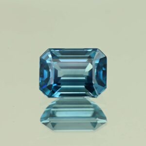 BlueZircon eme cut 9.0x6.7x4.9mm 3.78cts H zn7776