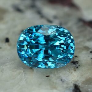 BlueZircon oval 9.3x7.1mm 5.14cts zn2272 SOLD