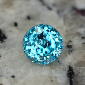 BlueZircon round 8.0mm 6.4d 4.09cts H zn820 b SOLD