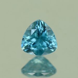 BlueZircon trill 5.0mm 0.69cts H zn5571