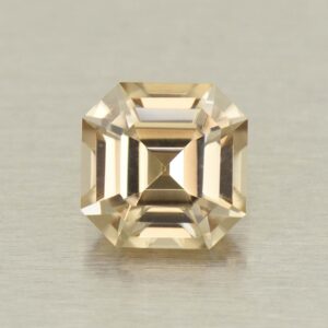 ChampagneZircon sq eme cut 5.9mm 1.50cts N zn5581