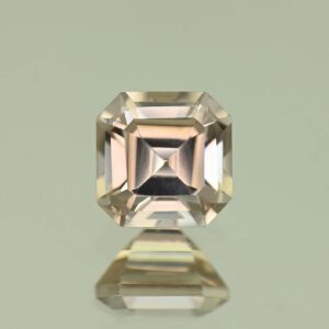 ChampagneZircon sq eme cut 5.9mm 1.80cts N zn7600