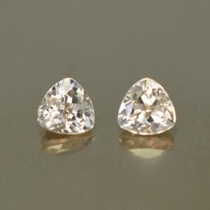 ChampagneZircon trill pair 5.0mm 1.56cts N zn3147