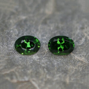 ChromeTourmaline oval pair 7.0x5.1mm 1.61cts N ct210