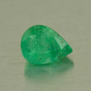 Emerald pear 8.1x6.1mm 1.34cts O em117 SOLD