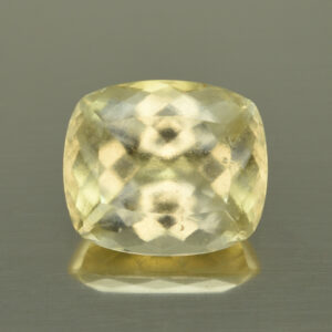 GoldenGrossularGarnet cush 19.5x16.8mm 31.19cts N gg108