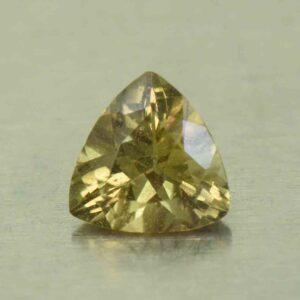 GreenSapphire trill 5.2mm 0.51cts N sa764