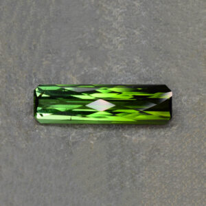 GreenTourmaline ch eme cut 28.1x8.0mm 12.24cts N tm794 crop