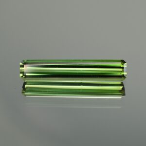 GreenTourmaline eme cut 21.8x5.0mm 5.14cts tm283