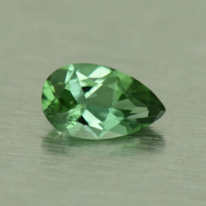 GreenTourmaline pear 4.9x3.0mm 0.19cts H tm1628 SOLD