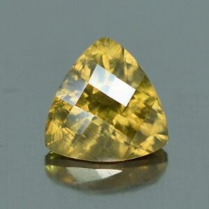 GreenZircon ch trill 6.0mm 1.12cts N zn2878