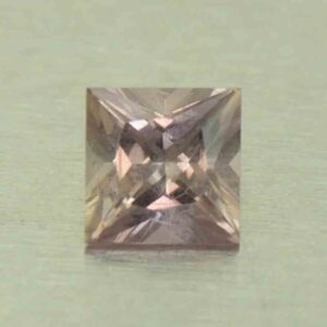 GreySapphire princess 4.1mm 0.41cts N sa768
