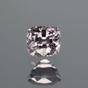 GreySpinel cushion 5.5x5.0mm 0.95cts N sp211 b crop