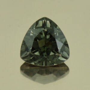 GreyTourmaline trill 7.7mm 1.65cts N tm823 a