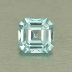 IceBlueZircon sq eme 6.0mm 1.46cts H zn5078