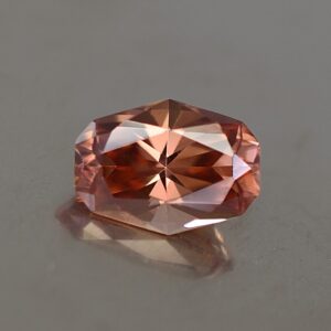 ImperialZircon mod cush 9.8x7.1mm 3.07cts zn3412