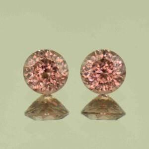 ImperialZircon round pair 6.0mm 2.49cts H zn6875