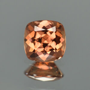 ImperialZircon sq cush 8.7mm 4.31cts H zn2419 crop