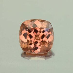 ImperialZircon sq cush 8.8mm 4.12cts H zn7349