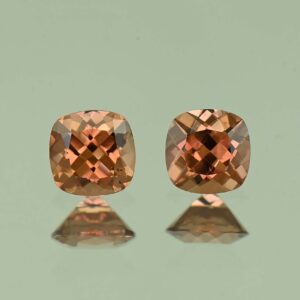 ImperialZircon sq cush pair 5.0mm 1.62cts H zn6833