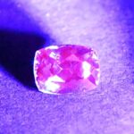 MalayaDragonGarnet cush 6.6x5.0mm 1.28cts N ma387 UV