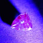 MalayaDragonGarnet drop trill 8.1x6.7mm 1.97cts N ma389 UV