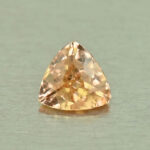 MalayaDragonGarnet trill 3.5mm 0.15cts N ma382 day