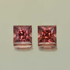 MalayaGarnet princess pair 5.0mm 1.64ts N ma212 scaled 1
