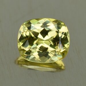 MaliGarnet cushion 7.5x6.5mm 1.58cts ml134