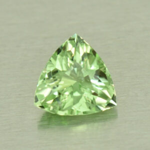 MintChromeTourmaline trill 6.0mm 0.64cts N ct334