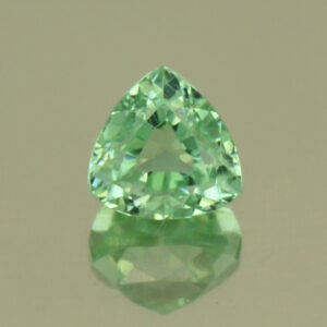 MintTourmaline trill 4.4mm 0.49cts N tm1370