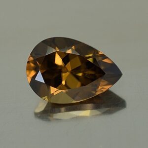 MochaZircon pear 10.2x7.0mm 3.04cts N zn2662