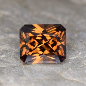 MochaZircon radiant 12.5x10.5mm 10.38cts N c zn189