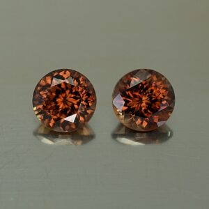 MochaZircon round pair 6.0mm 2.66cts N zn1554