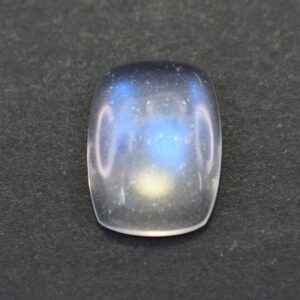 Moonstone cush cab 15.9x11.8mm 7.77cts ms136