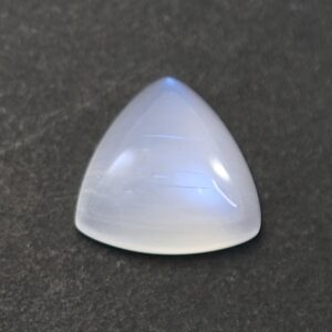 Moonstone trillion 11.0mm 4.66cts a ms139