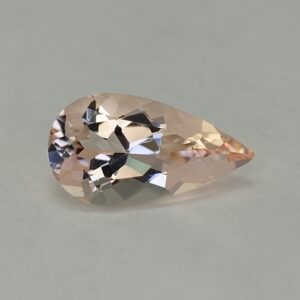 Morganite pearshape 13.8x7.6mm 2.72cts N me200