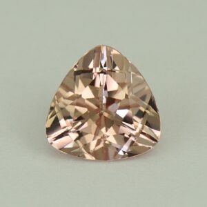 Morganite trill 8.3mm 1.72cts H me326