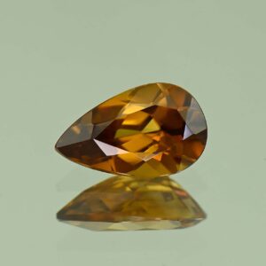 OrangeZircon pear 10.5x6.5mm 2.60cts N zn7499