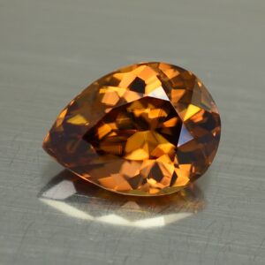 OrangeZircon pear 13.8x10.3mm 8.25cts N zn331