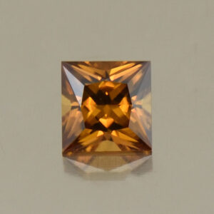 OrangeZircon princess 4.0mm 0.50cts N zn4860