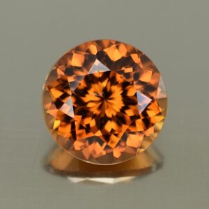 OrangeZircon round 9.0mm 4.21cts N zn4465
