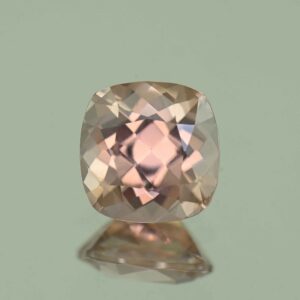 PinkChampagneZircon sq cush 8.5mm 4.06cts H zn7186