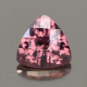PinkZircon ch trill 8.0mm 2.75cts N zn2872