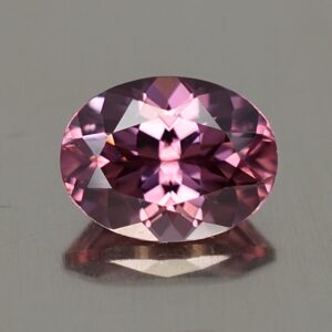 PinkZircon oval 8.5x6.5mm 2.40cts N zn1634