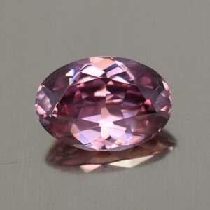 PinkZircon oval 9.1x6.3mm 2.28cts N zn2946