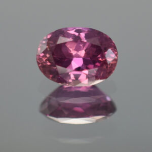 Pink PurpleSapphire oval 9.45x6.88x4.88mm 2.78cts N AGL sa109 crop